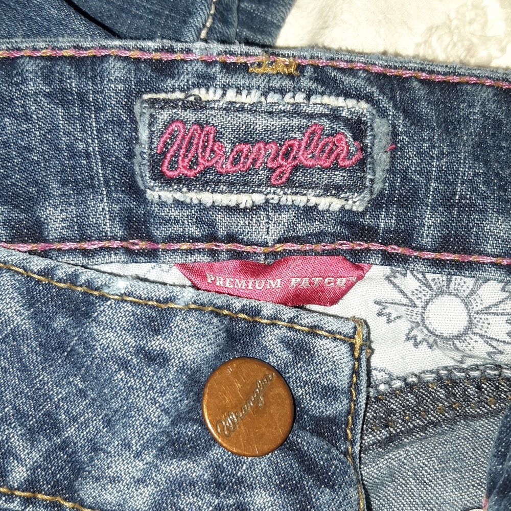 Jeans - Picture 3 of 6
